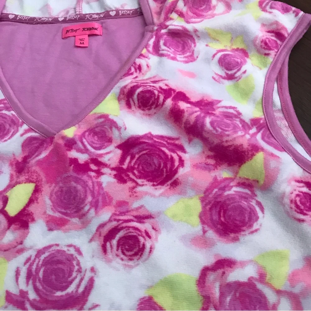 Betsey Johnson Floral Hooded Swim Cover Up Pink Rose Blossom Tunic Dress NWT - Picture 3 of 5
